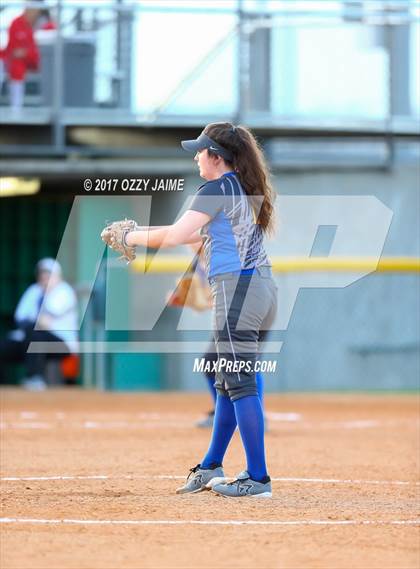 Thumbnail 2 in Taft [William H.] vs Pflugerville (NISD Softball Tournament) photogallery.