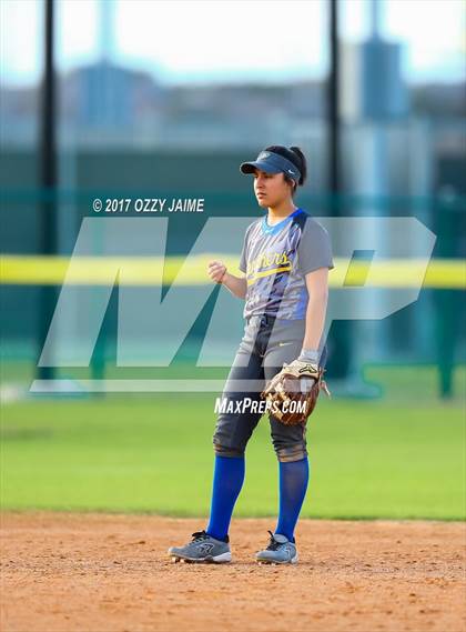Thumbnail 2 in Taft [William H.] vs Pflugerville (NISD Softball Tournament) photogallery.