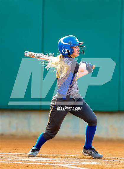 Thumbnail 3 in Taft [William H.] vs Pflugerville (NISD Softball Tournament) photogallery.