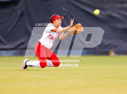 Thumbnail 1 in Taft [William H.] vs Pflugerville (NISD Softball Tournament) photogallery.