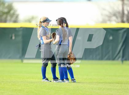 Thumbnail 1 in Taft [William H.] vs Pflugerville (NISD Softball Tournament) photogallery.