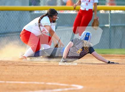 Thumbnail 1 in Taft [William H.] vs Pflugerville (NISD Softball Tournament) photogallery.