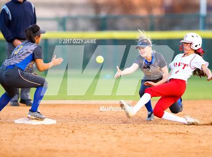 Thumbnail 3 in Taft [William H.] vs Pflugerville (NISD Softball Tournament) photogallery.