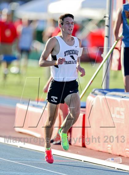 Thumbnail 3 in CIF State Track & Field Championships (Boys 1600m) photogallery.