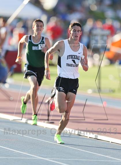 Thumbnail 2 in CIF State Track & Field Championships (Boys 1600m) photogallery.