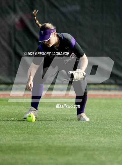 Thumbnail 2 in Timber Creek vs Keller Central photogallery.