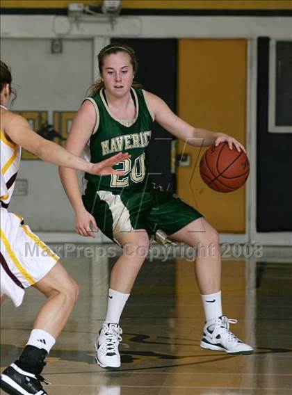 Thumbnail 3 in La Costa Canyon vs. Bishop's (So Cal Holiday Classic) photogallery.