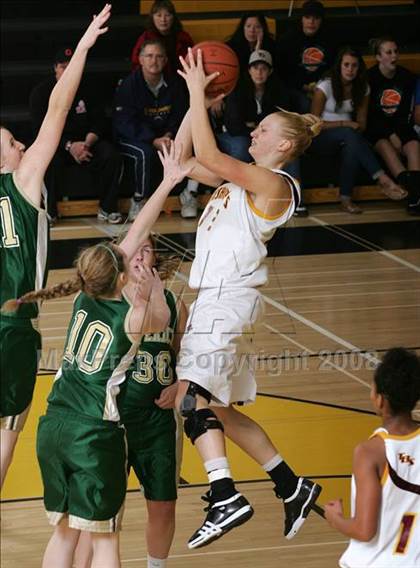 Thumbnail 2 in La Costa Canyon vs. Bishop's (So Cal Holiday Classic) photogallery.