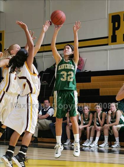 Thumbnail 3 in La Costa Canyon vs. Bishop's (So Cal Holiday Classic) photogallery.