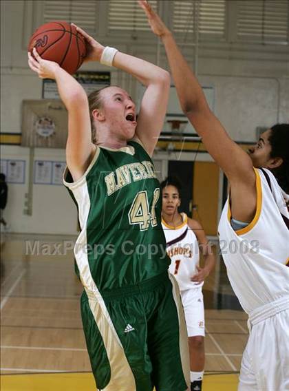 Thumbnail 2 in La Costa Canyon vs. Bishop's (So Cal Holiday Classic) photogallery.