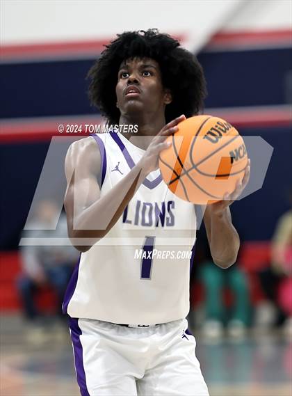 Thumbnail 2 in Ambassador Christian School vs. Charlotte Country Day School photogallery.