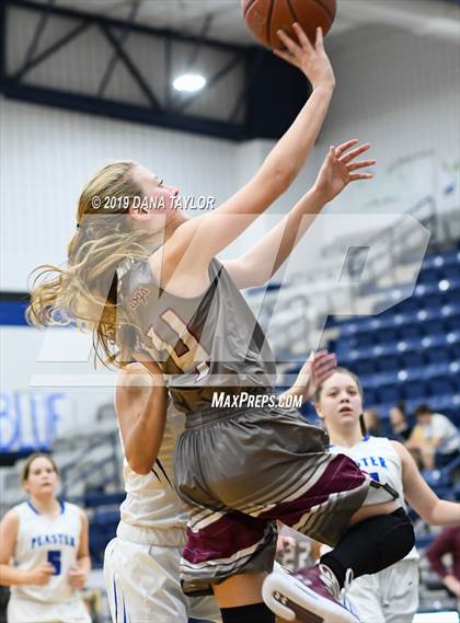 Thumbnail 1 in JV: Millsap @ Peaster photogallery.