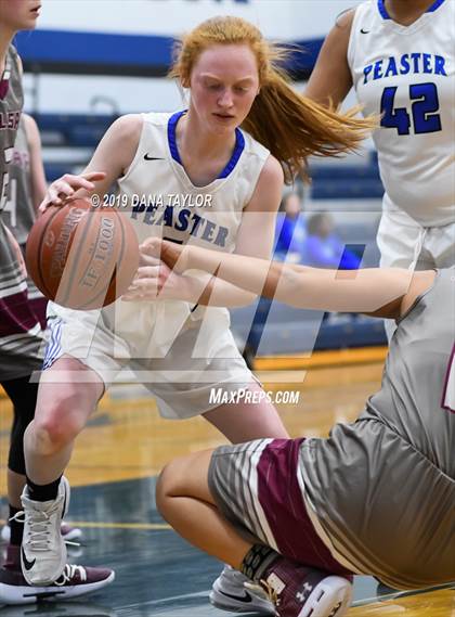 Thumbnail 3 in JV: Millsap @ Peaster photogallery.