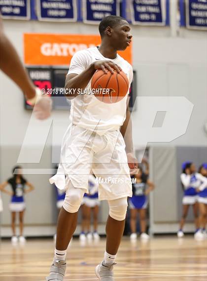 Thumbnail 3 in Hazelwood Central @ Vashon photogallery.