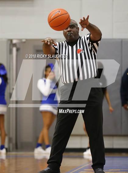 Thumbnail 2 in Hazelwood Central @ Vashon photogallery.