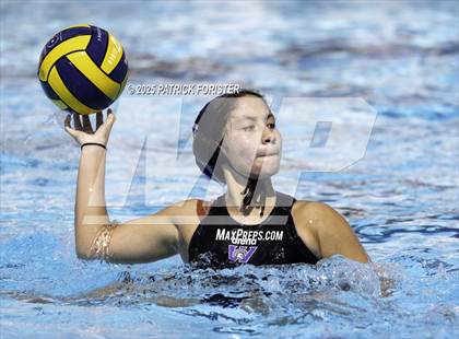 Thumbnail 1 in Warren vs. Stevens photogallery.