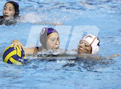 Thumbnail 1 in Warren vs. Stevens photogallery.