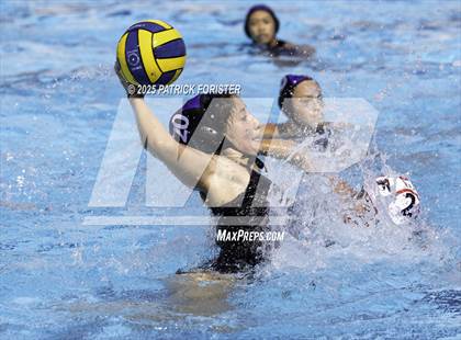 Thumbnail 2 in Warren vs. Stevens photogallery.