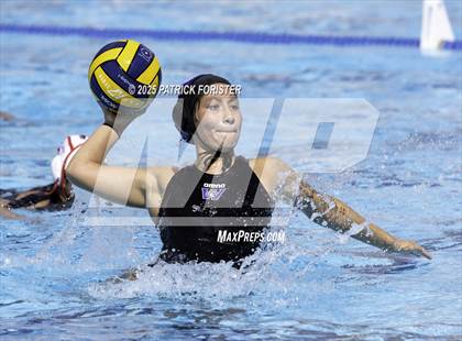 Thumbnail 3 in Warren vs. Stevens photogallery.