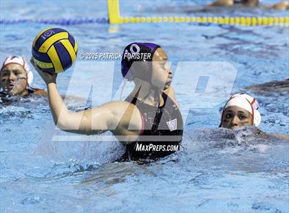 Thumbnail 3 in Warren vs. Stevens photogallery.