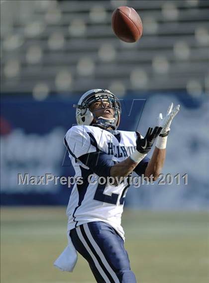 Thumbnail 2 in New London vs. Hillhouse (CIAC Class M Final) photogallery.