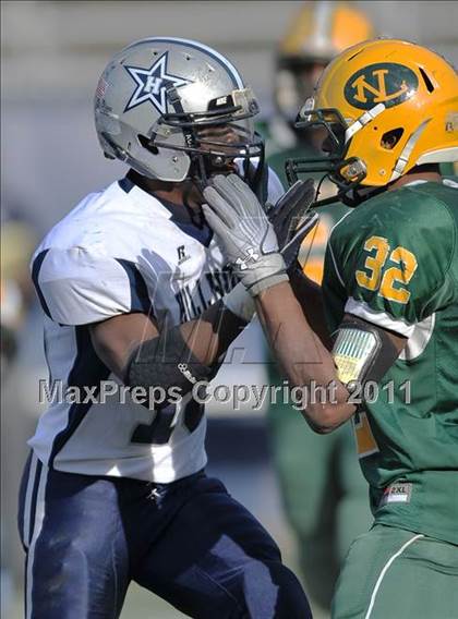 Thumbnail 3 in New London vs. Hillhouse (CIAC Class M Final) photogallery.