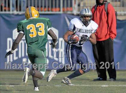 Thumbnail 2 in New London vs. Hillhouse (CIAC Class M Final) photogallery.