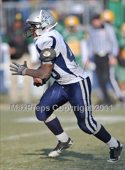 Thumbnail 1 in New London vs. Hillhouse (CIAC Class M Final) photogallery.