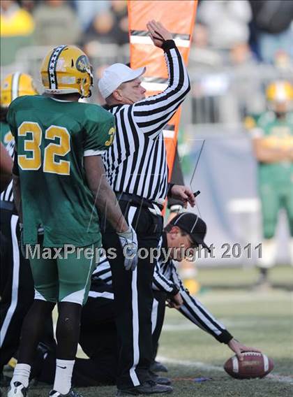 Thumbnail 3 in New London vs. Hillhouse (CIAC Class M Final) photogallery.