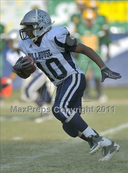 Thumbnail 3 in New London vs. Hillhouse (CIAC Class M Final) photogallery.