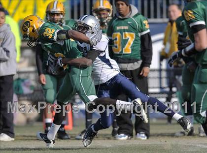 Thumbnail 2 in New London vs. Hillhouse (CIAC Class M Final) photogallery.