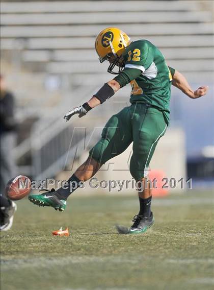 Thumbnail 3 in New London vs. Hillhouse (CIAC Class M Final) photogallery.
