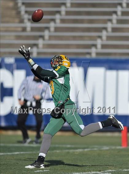 Thumbnail 3 in New London vs. Hillhouse (CIAC Class M Final) photogallery.
