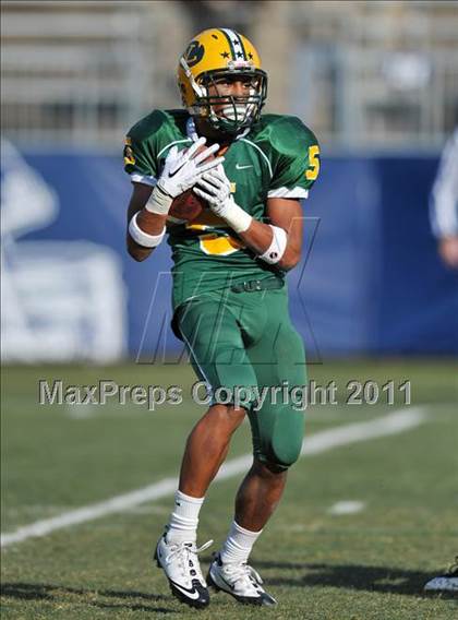 Thumbnail 3 in New London vs. Hillhouse (CIAC Class M Final) photogallery.