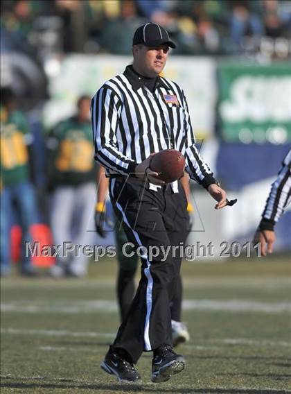 Thumbnail 2 in New London vs. Hillhouse (CIAC Class M Final) photogallery.