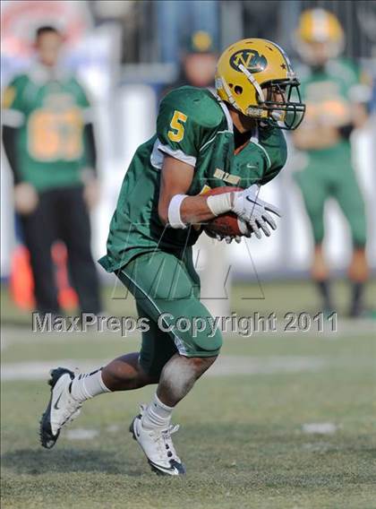 Thumbnail 1 in New London vs. Hillhouse (CIAC Class M Final) photogallery.