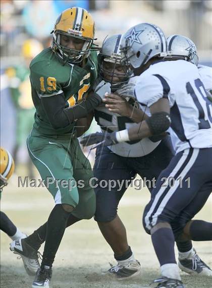 Thumbnail 1 in New London vs. Hillhouse (CIAC Class M Final) photogallery.