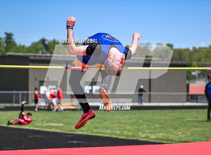 Thumbnail 2 in South Webster Invitational photogallery.