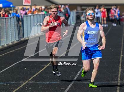 Thumbnail 1 in South Webster Invitational photogallery.