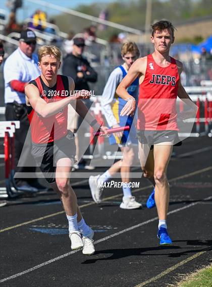 Thumbnail 3 in South Webster Invitational photogallery.