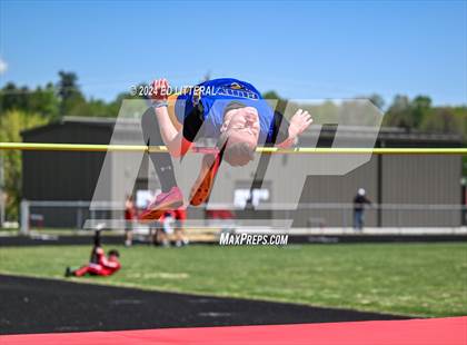 Thumbnail 3 in South Webster Invitational photogallery.