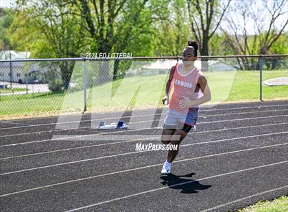 Thumbnail 1 in South Webster Invitational photogallery.