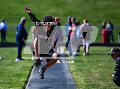 Thumbnail 3 in South Webster Invitational photogallery.