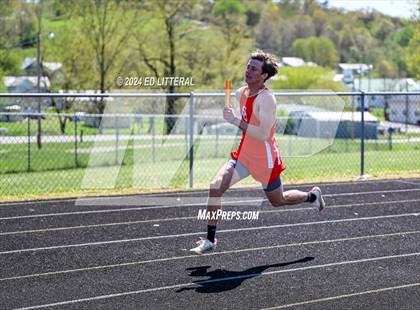 Thumbnail 2 in South Webster Invitational photogallery.