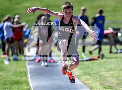 Thumbnail 3 in South Webster Invitational photogallery.