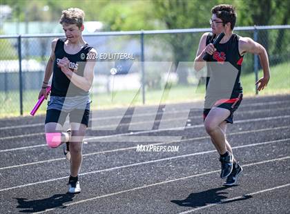 Thumbnail 3 in South Webster Invitational photogallery.