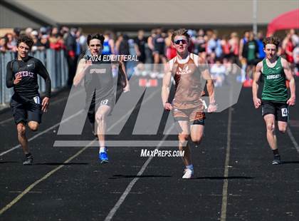 Thumbnail 1 in South Webster Invitational photogallery.