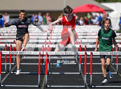 Thumbnail 1 in South Webster Invitational photogallery.