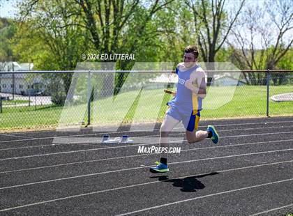 Thumbnail 3 in South Webster Invitational photogallery.