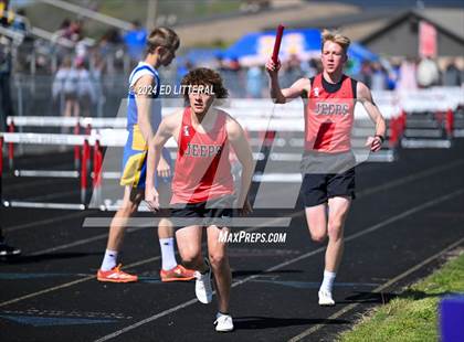 Thumbnail 1 in South Webster Invitational photogallery.